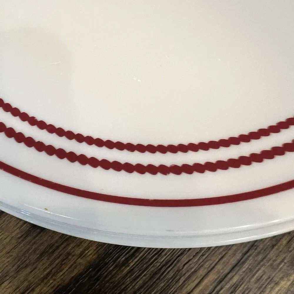 Corelle Vitrelle Classic Cafe Red 10 1/4